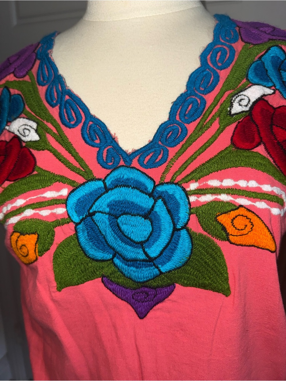 Handmade Embroidered, Huipil Top- coral - Picture 3 of 6